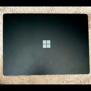 Microsoft surface 4 NEW